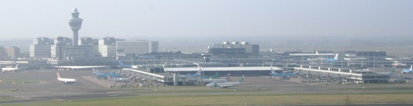 Schiphol D-pier