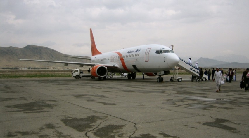 Foto (c) Ryan Whitney / Flickr Kam Air Boeing 737
