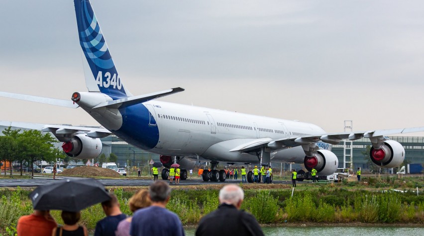 Foto (c) French Painter/Twitter Airbus A340-600 verhuizing naar Aeroscopia