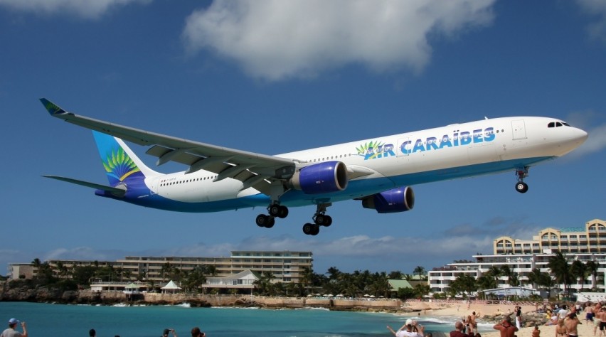 Air Caraibes A330 Sint-Maarten