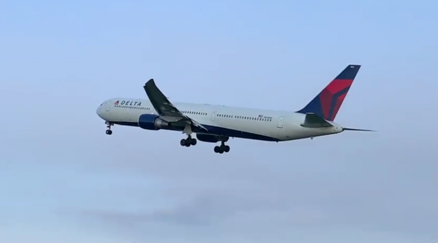 Foto (c) Groningen Airport Delta 767 Groningen