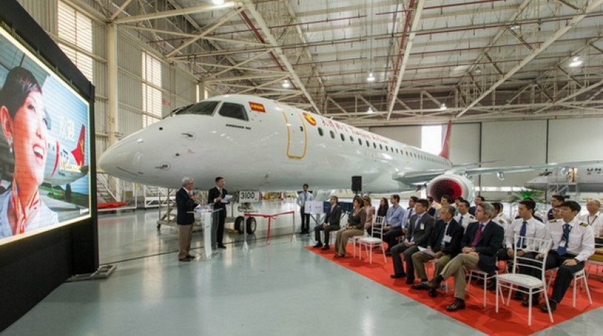 Foto (c) Embraer