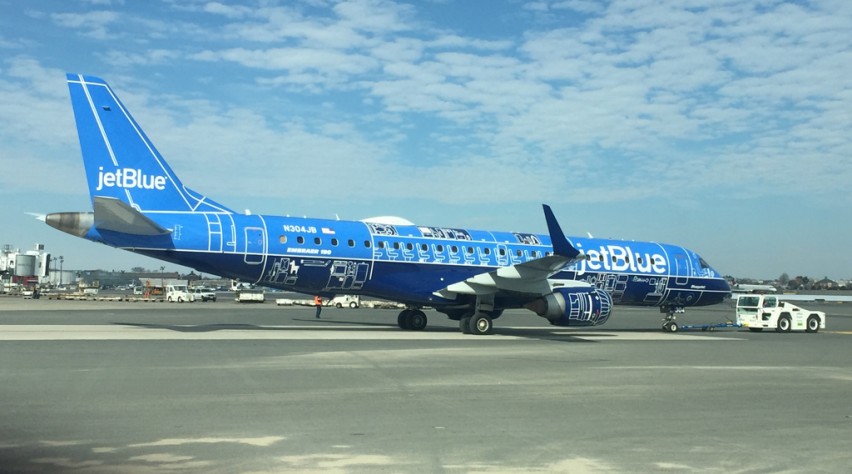 Foto (c) JetBlue JetBlue Embraer 190 Blueprint