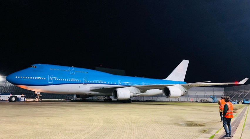 JetOneX 747