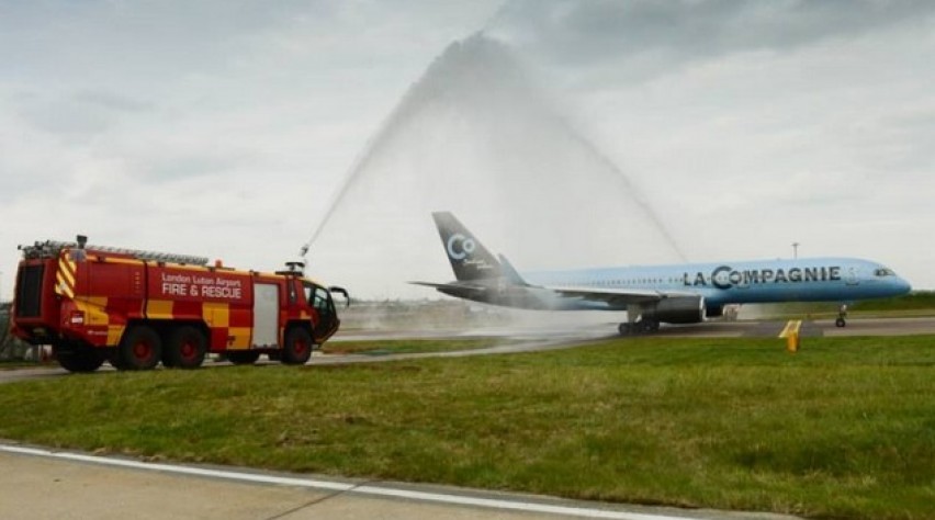 Foto (c) Luton Airport lacompagnie, boeing 757, luton