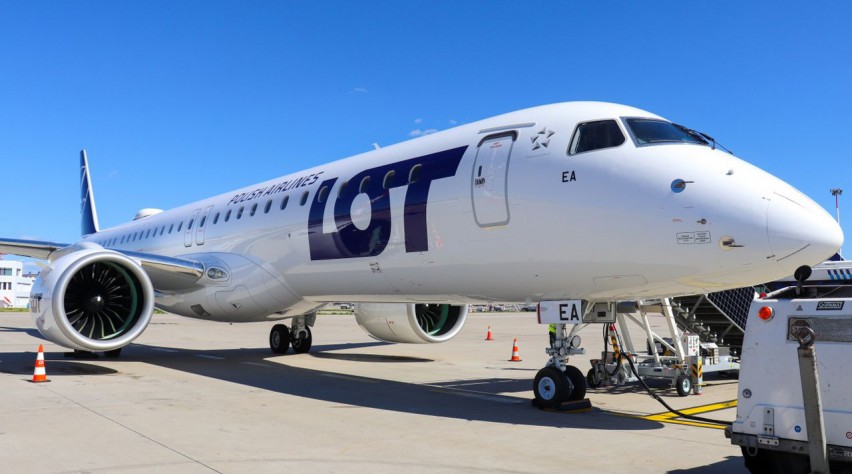 Foto (c) LOT LOT Embraer E195-E2