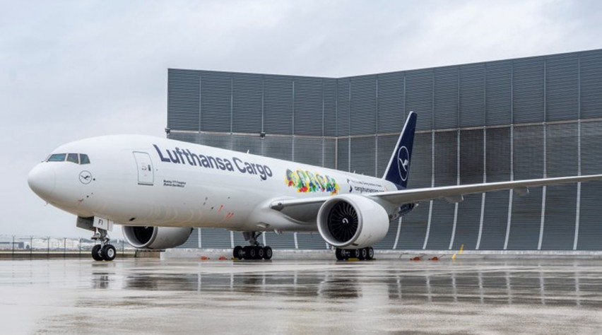 Lufthansa 777F Cargo Human Care