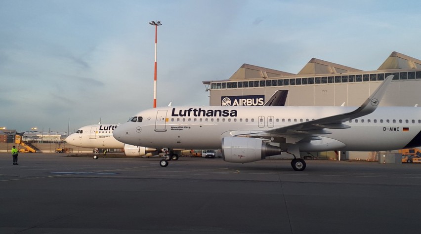 Lufthansa A320s