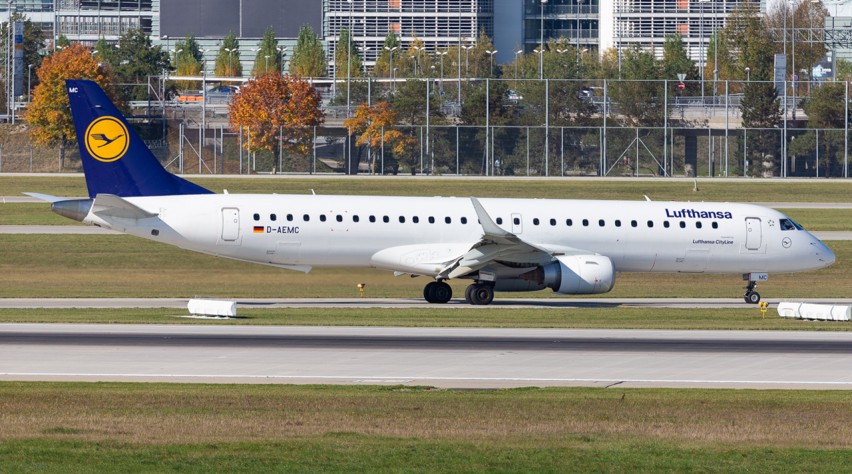 Lufthansa Embraer