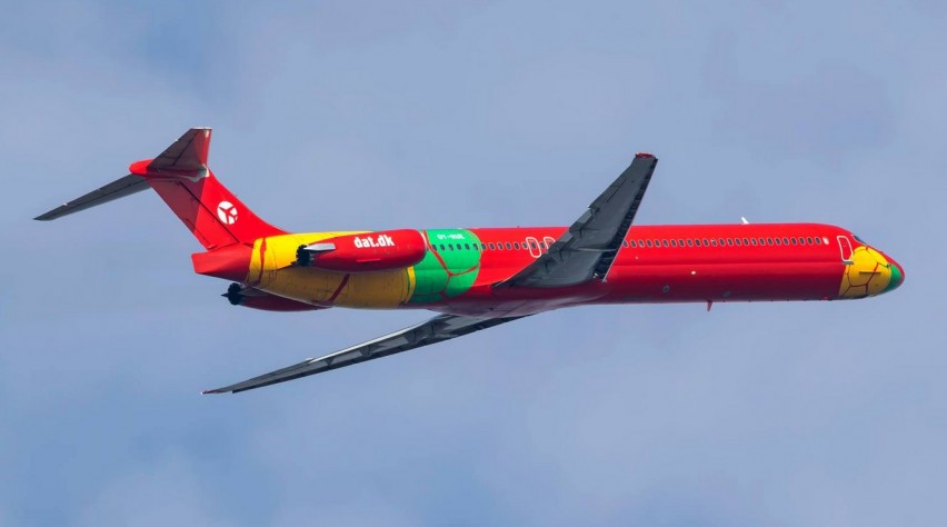 Foto (c) DAT DAT MD-83