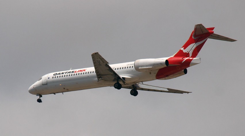 Foto (c) Printpost/Wikimedia QantasLink 717