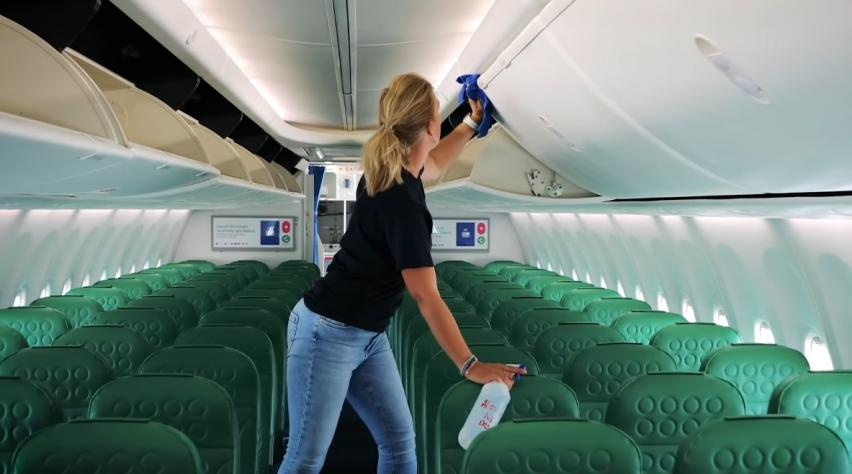 Foto (c) Transavia Transavia schoonmaken