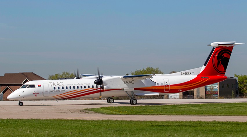 Foto (c) De Havilland Canada TAAG Q400