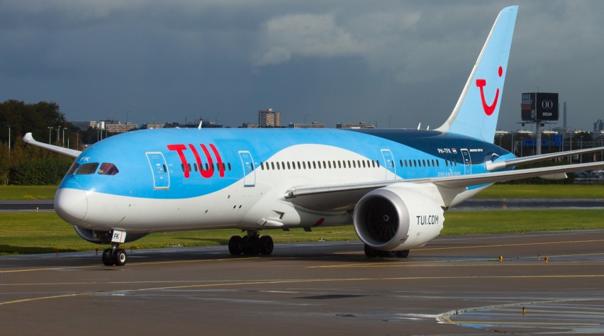 TUI fly 787