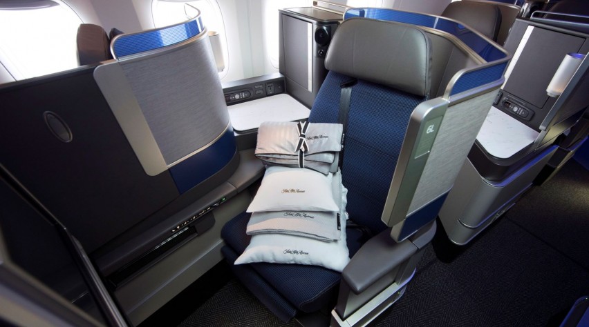 Foto (c) United Airlines United Polaris-stoel