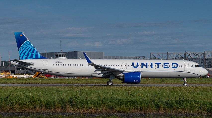 United Airlines A321neo 