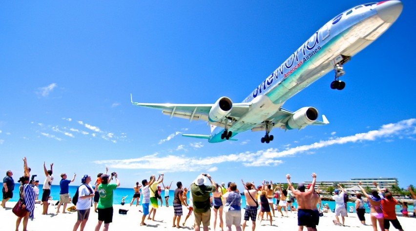 American Airlines SXM