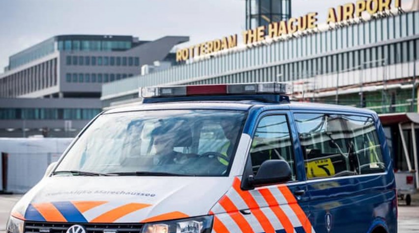 Foto (c) Koninklijke Marechaussee Marechaussee Rotterdam The Hague Airport