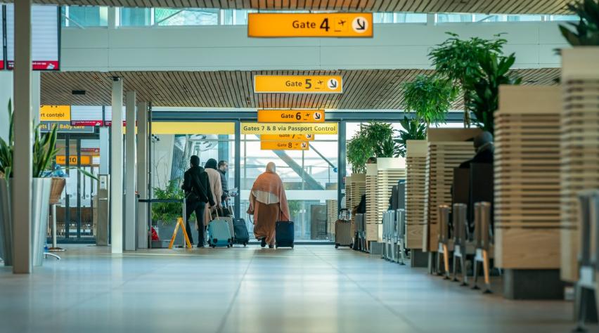 Foto (c) RTHA Nieuwe vertrekhal Rotterdam Airport