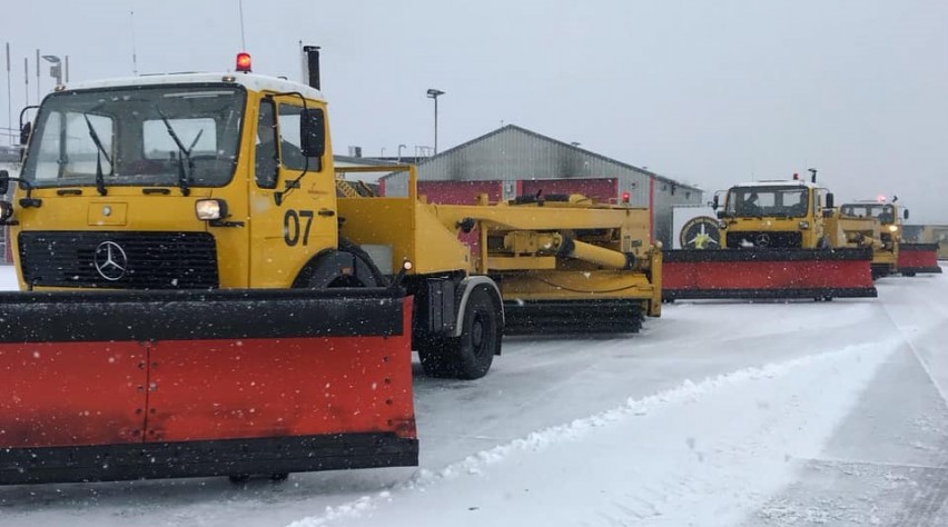 Foto (c) RTHA Rotterdam The Hague Airport sneeuw