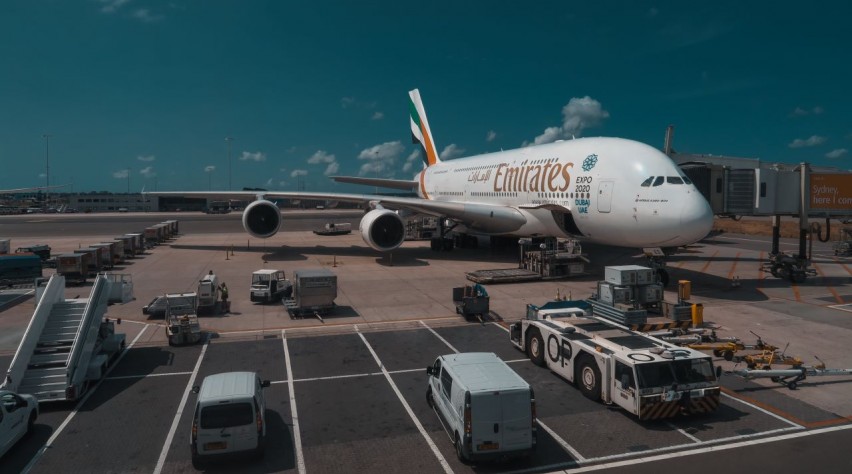 Foto (c) Mike van den Bos / Unsplash Emirates A380