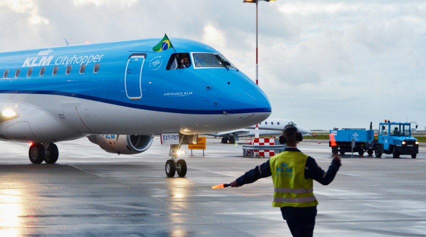 Foto (c) KLM KLM Cityhopper Embraer 175