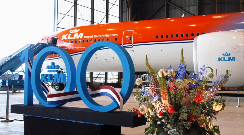 KLM 100