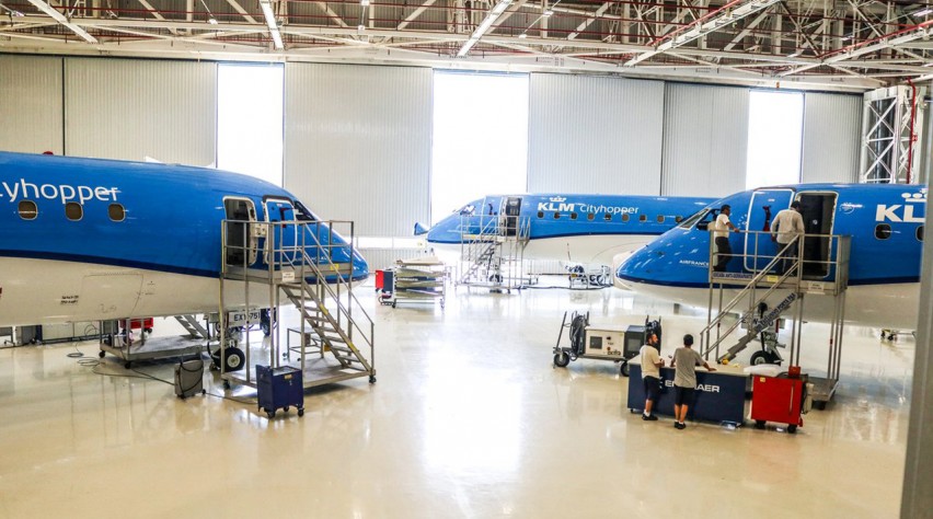 Foto (c) Embraer KLM Embraers