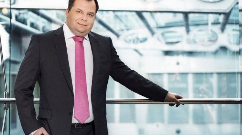 Foto (c) LOT Polish Airlines lot, sebastian mikosz, ceo