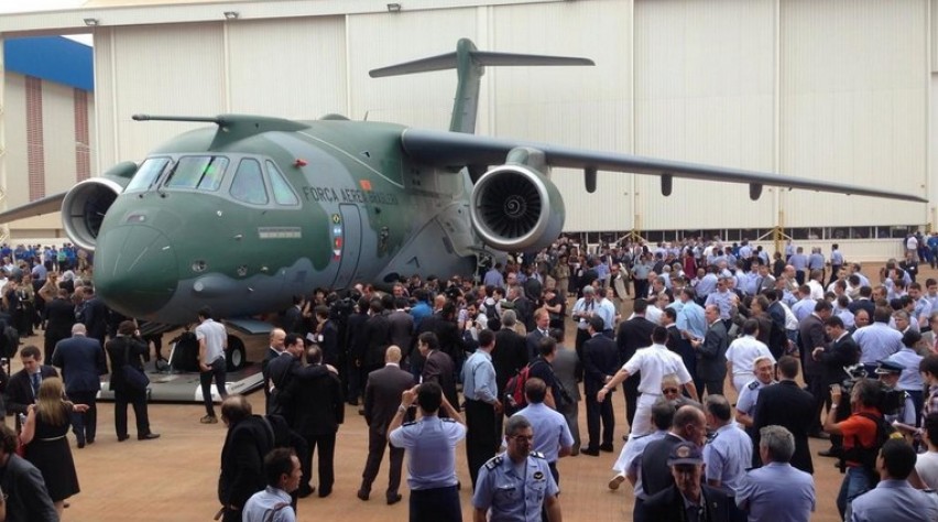Foto (c) Embraer