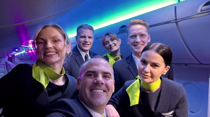 Foto (c) AirBaltic AirBaltic crew
