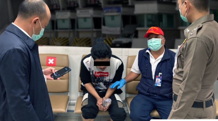 Foto (c) Airports of Thailand Incident Drugs Man Bangkok Airport