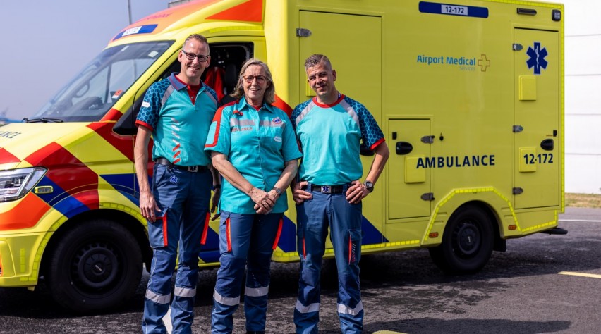 Foto (c) KLM Health Services Airport Medical Services Nieuw Uniform Ambulance