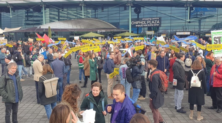 Foto (c) Extinction Rebellion Klimaatdemonstratie Schiphol