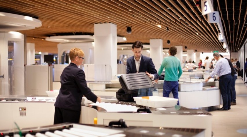 Foto (c) Schiphol Schiphol security controle