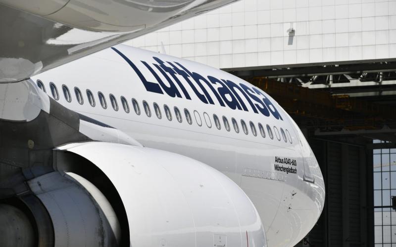 Lufthansa A340-600