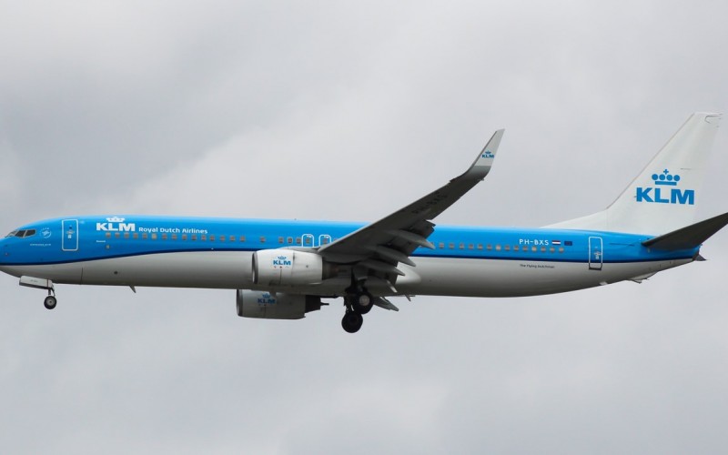 KLM 737-900