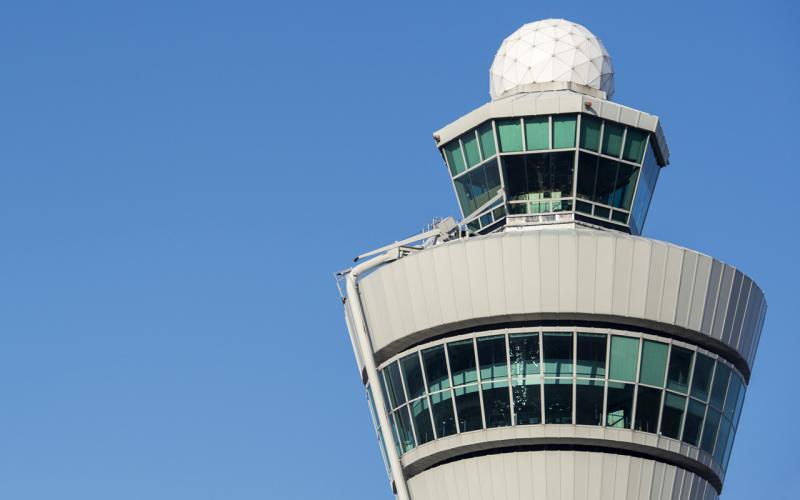 Schiphol LVNL toren