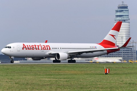 Austrian Airlines 767