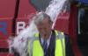 Schiphol-topman accepteert Ice Bucket Challenge van Eurlings 