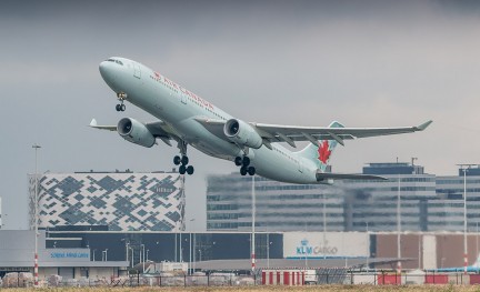 Foto (c) Nicky Boogaard Air Canada Schiphol