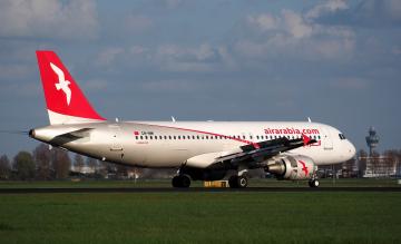 Foto (c) Alf van Beem Airbus A320-214