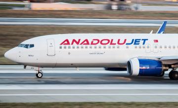 AnadoluJet 737