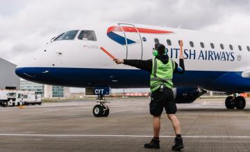 Foto (c) London City Airport British Airways Embraer