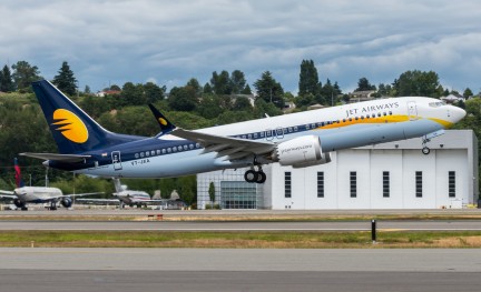 Jet Airways Boeing 737 MAX 8