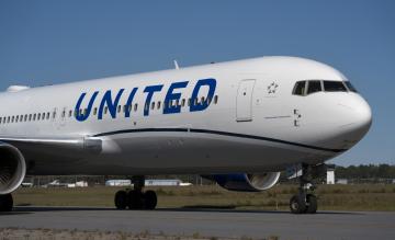 United Airlines Boeing 767