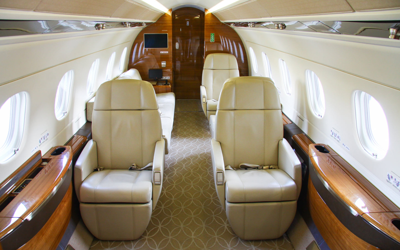 Embraer Legacy 500