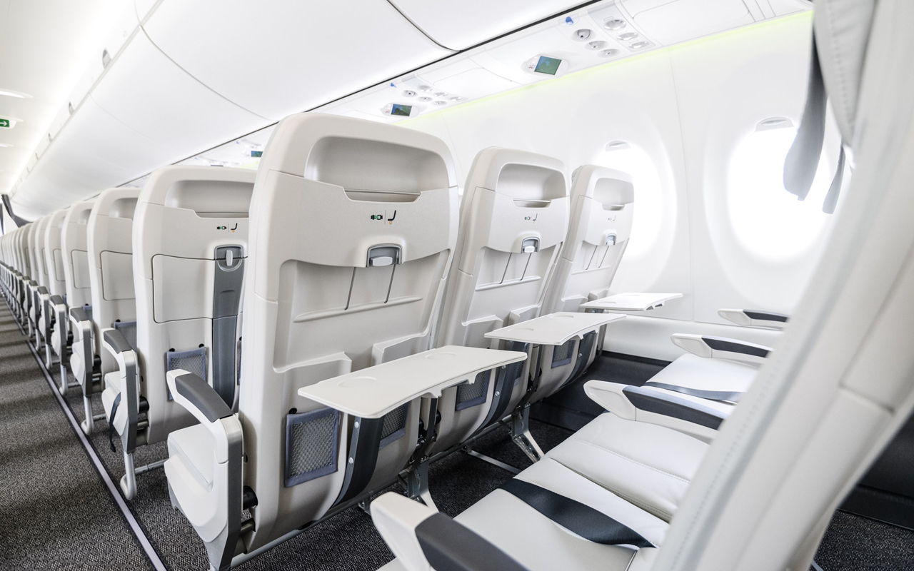 Foto (c) airBaltic AirBaltic A220