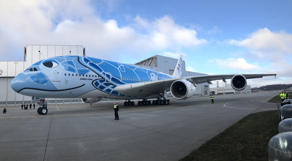 2/6 NEW!! Air.bus A380 1/150 約50cm ana_a380_c_airbus_1280_0.jpg