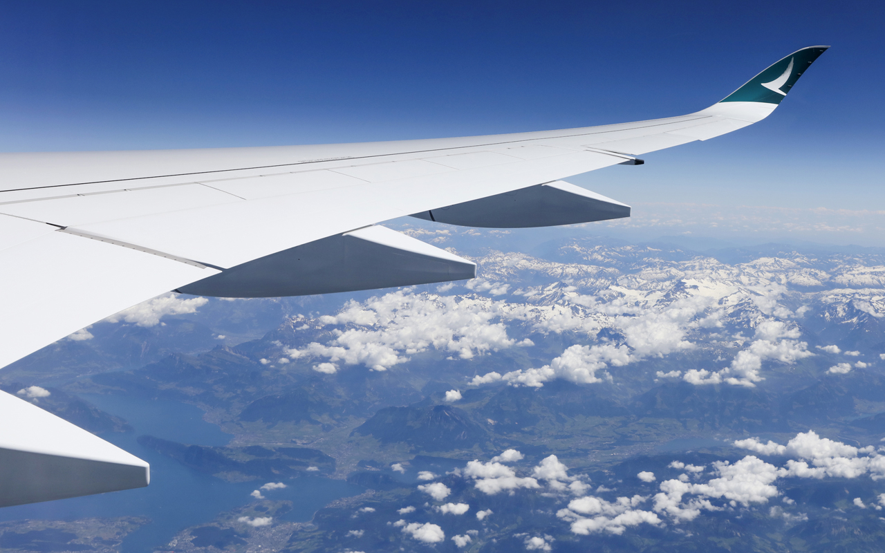 cathay pacific crew moet zich laten vaccineren of wordt herplaatst luchtvaartnieuws